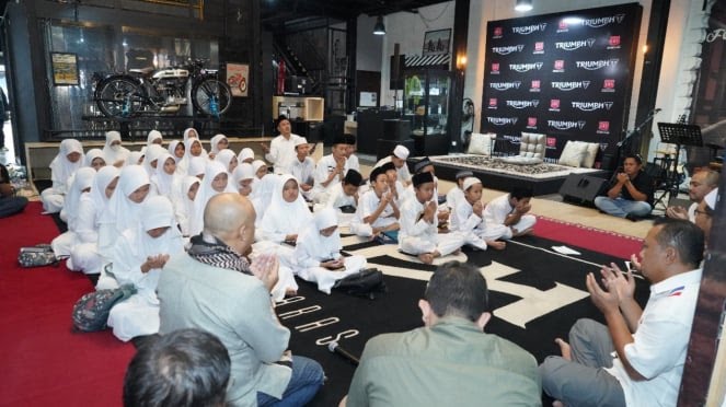 MBI Jakarta Bersama Jajaran Pengurus MBI Pusat Hadiri Buka Puasa Bersama Anak Yatim Di Acara Triumph Indonesia 1 pul 327