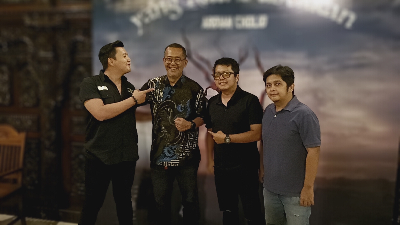 Ardian Cholid, Mantan Wartawan Beri Pesan Moral Lewat Lagu 'Nikmat Mana yang Kau Dustakan' 1 pul 509