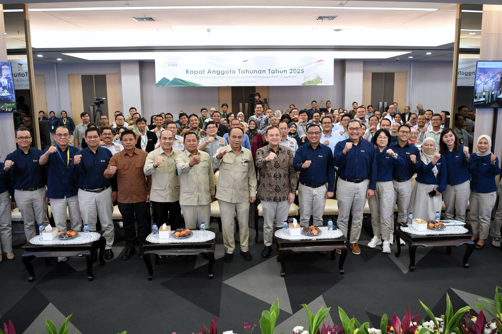 Menkop: Pemanfaatan Teknologi Jadi Kunci Utama Kemajuan Koperasi 1 IMG 20250429 WA0114