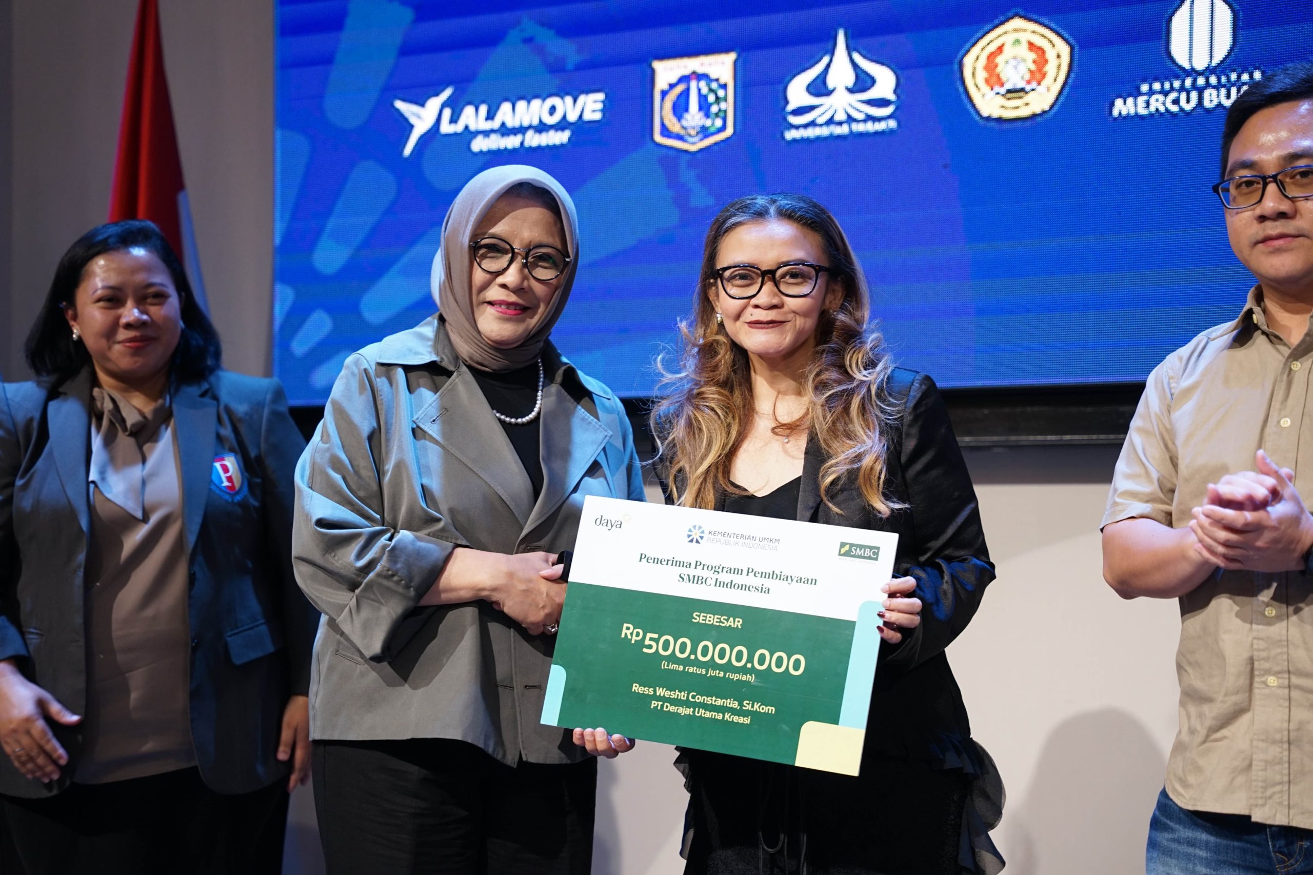 Kementerian UMKM bersama SMBC Indonesia Dorong Akses Pembiayaan Inklusif bagi UMKM Melalui E-Hub Financial 2025 1 pul 285 scaled