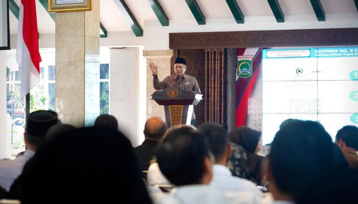 Kemenkop Apresiasi Kabupaten Malang Sukses Bentuk 370-390 Kopdes/kel Merah Putih Berbadan Hukum 1 pul 349